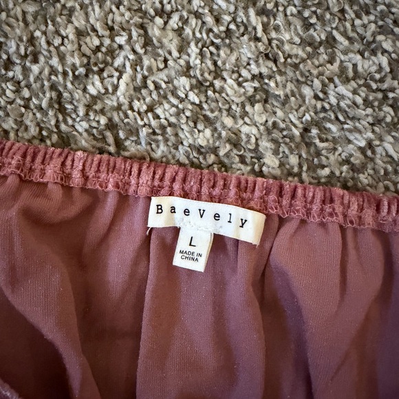 The Post Velvet Dress with balloon sleeves - Picture 2 of 4